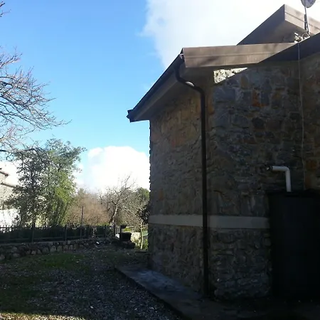 La Quercia ليريسي